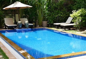 Outdoor pool - Hotel De La Chheng (Siem Reap)