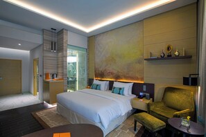 Superior King Room | Roupas de cama premium, camas Select Comfort, frigobar