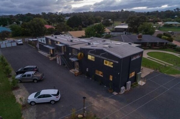 Aerial view - Heathcote Inn (Heathcote)