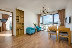 Egyptian cotton sheets, premium bedding, Select Comfort beds - Cordial Hotel (Da Nang)