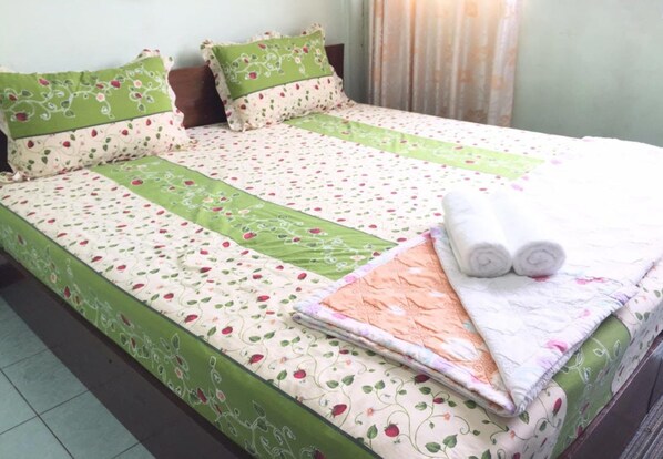 Standard Double Room with Air-Conditioner and Private Bathroom