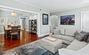 スマートテレビ、書庫