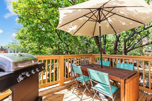 Perheystävällinen, täysin uusittu 3BR Luxury Home. Keskeisellä paikalla St. Louisissa