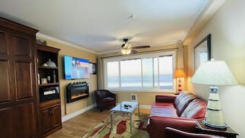 TV, fireplace, DVD player, stereo