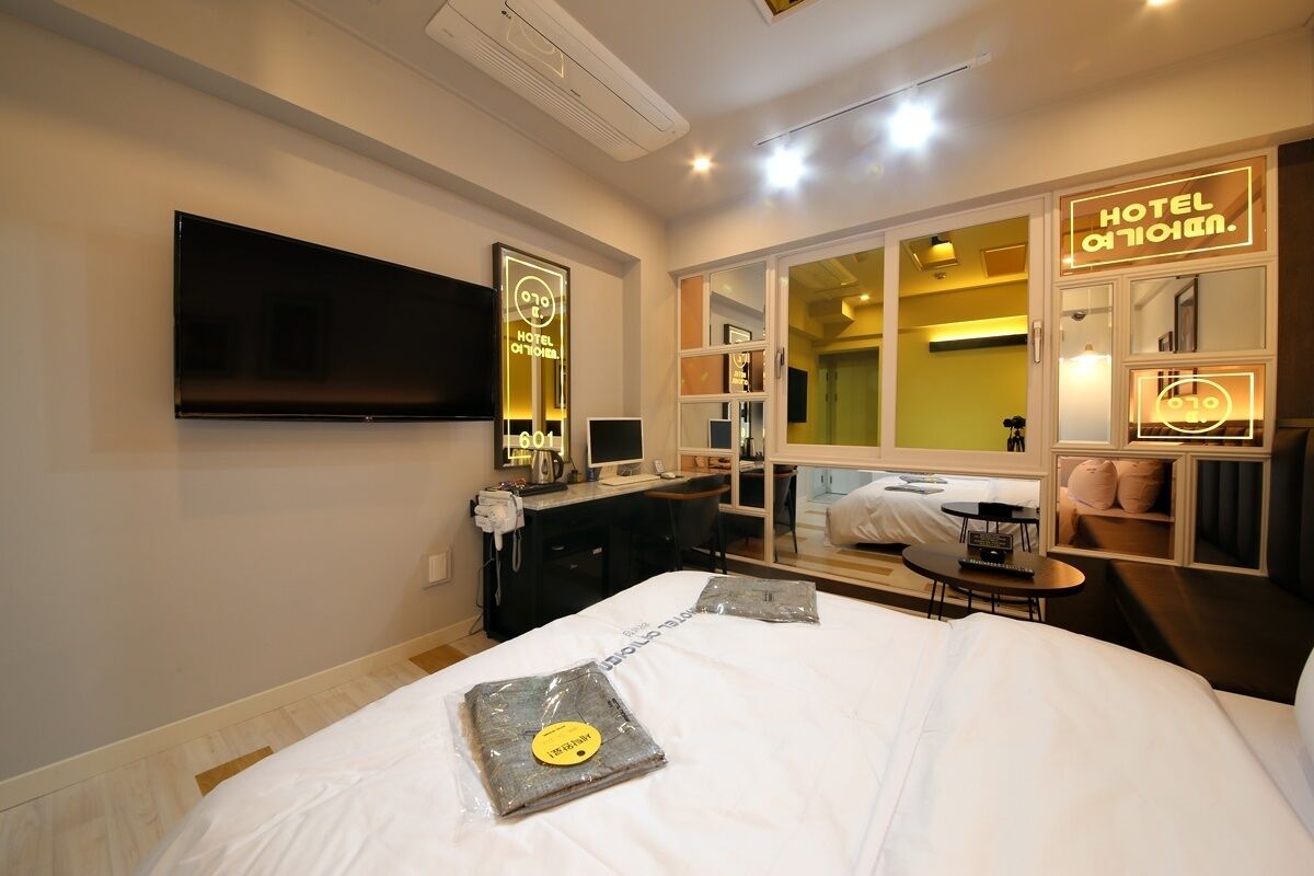 standard double room | 1 bedroom, individually decorated, individually furnished, free wifi