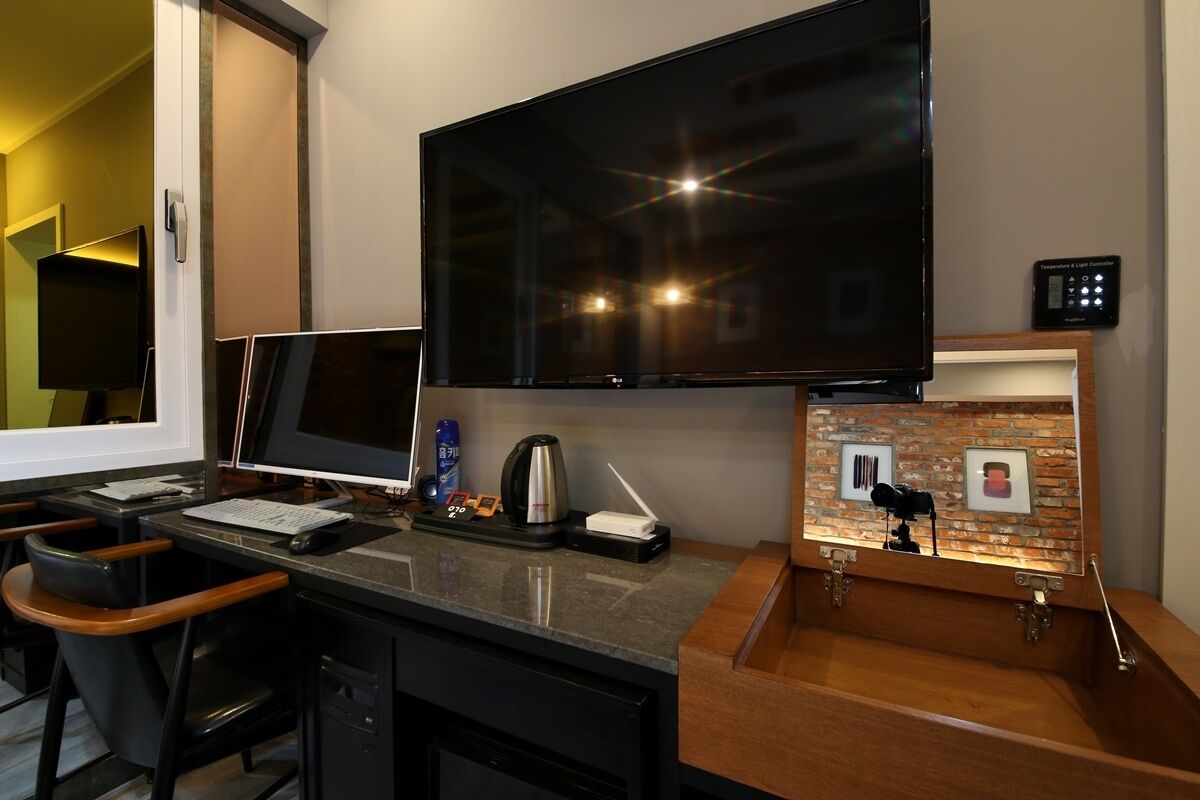 deluxe double room | room amenity