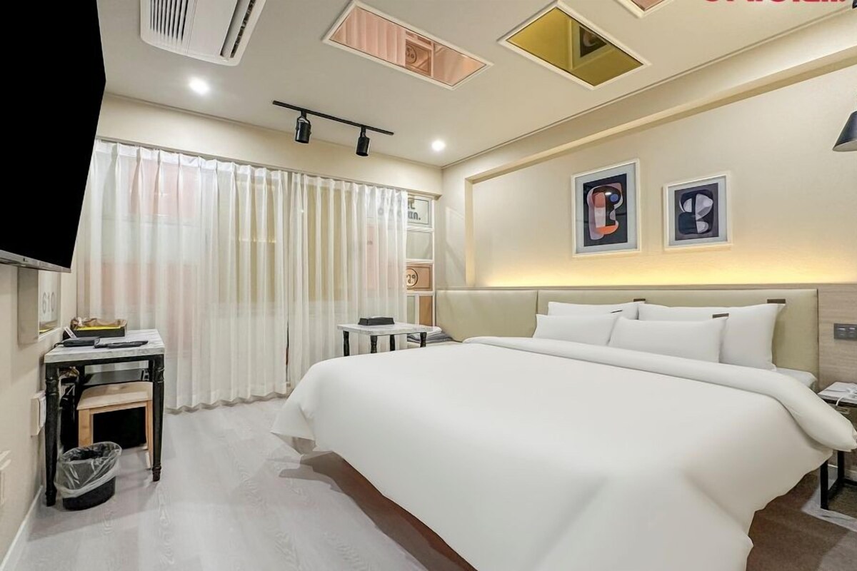 Habitación estándar doble | Wifi gratis, decoración individual, mobiliario individual