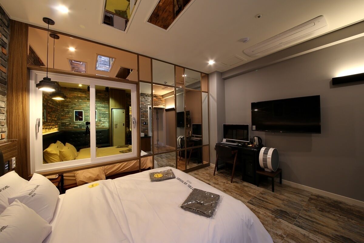 superior double room | 1 bedroom, individually decorated, individually furnished, free wifi