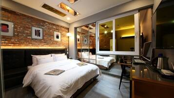 Deluxe dubbelrum | Individuell inredning, unika möbler och gratis wi-fi