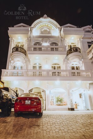 Property entrance - Golden Rum Hotel (Da Lat)