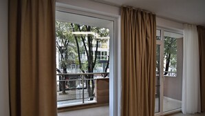 Apartment 25, Balcony | Vista desde la habitación