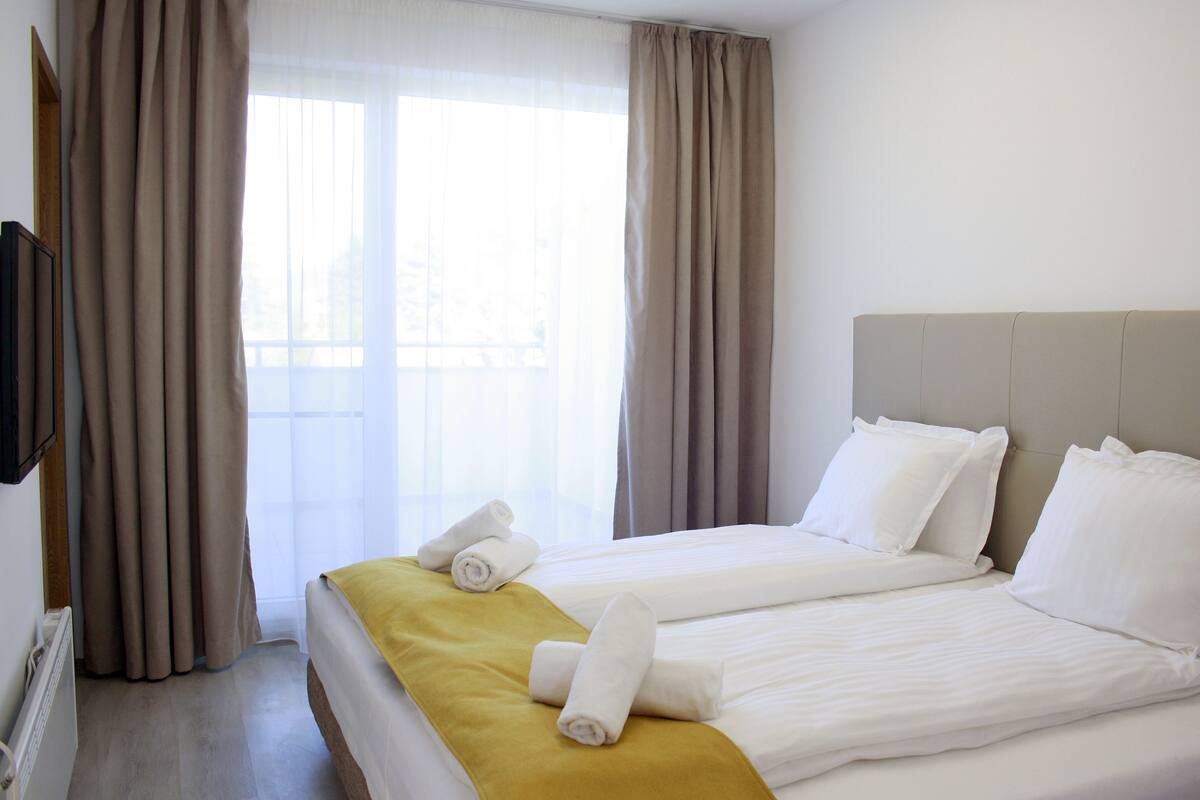 Comfort appartement, 2 slaapkamers | Een strijkplank/strijkijzer, gratis wifi, beddengoed