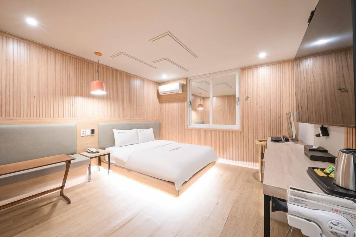 double room | individually decorated, individually furnished, blackout curtains