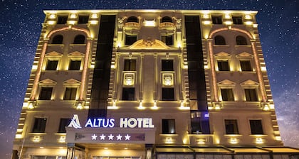 Altus Hotel Baku - Free Massage