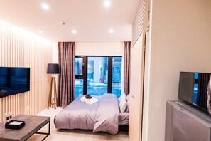 Apartamento familiar, 1 cama de matrimonio grande, accesible para personas con discapacidad (101) | 1 dormitorio, ropa de cama de alta calidad, colchones Select Comfort