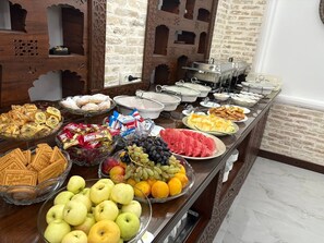 Free daily continental breakfast - Hotel Porso (Bukhara)