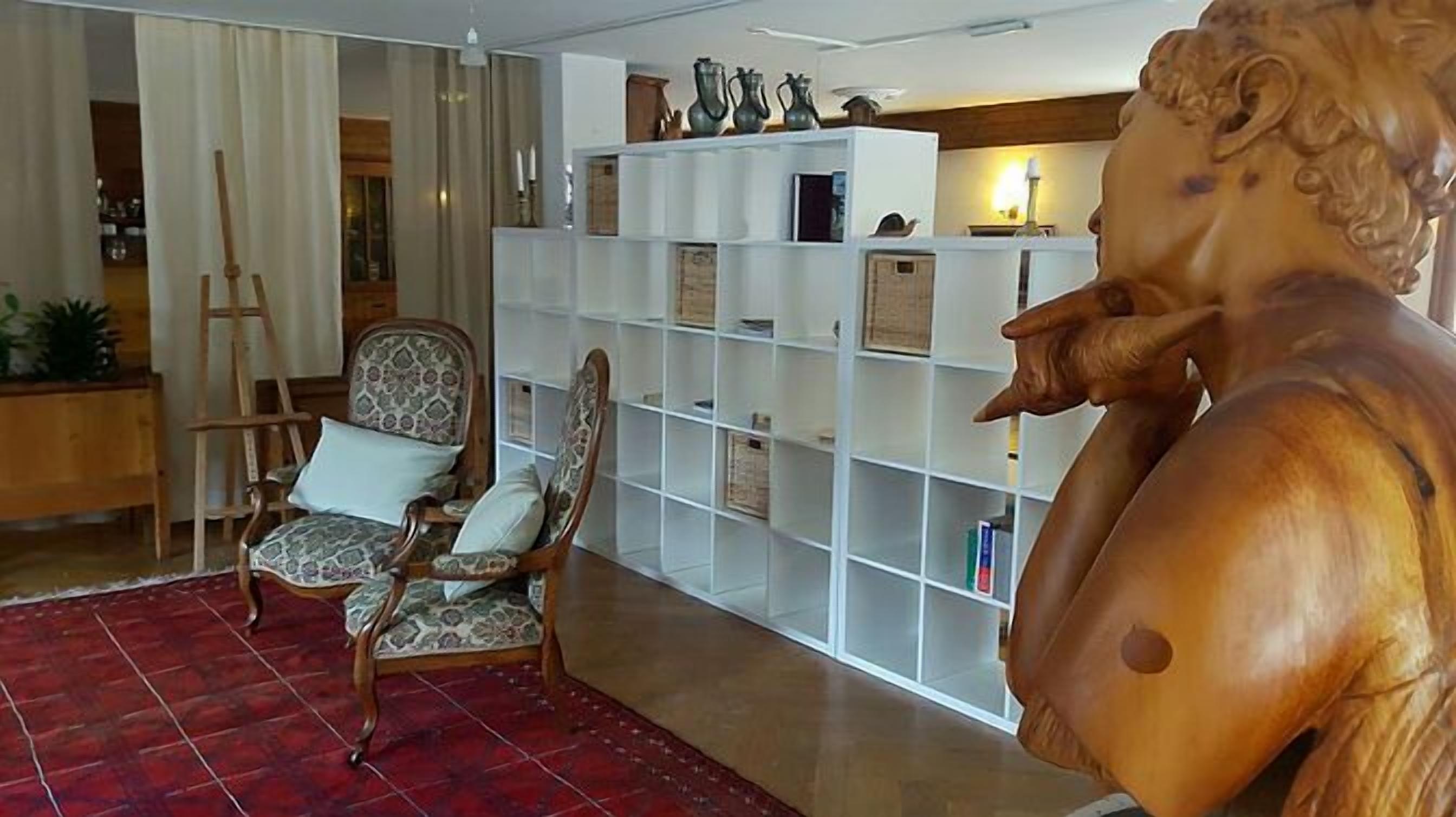 Khu tiếp khách ở sảnh