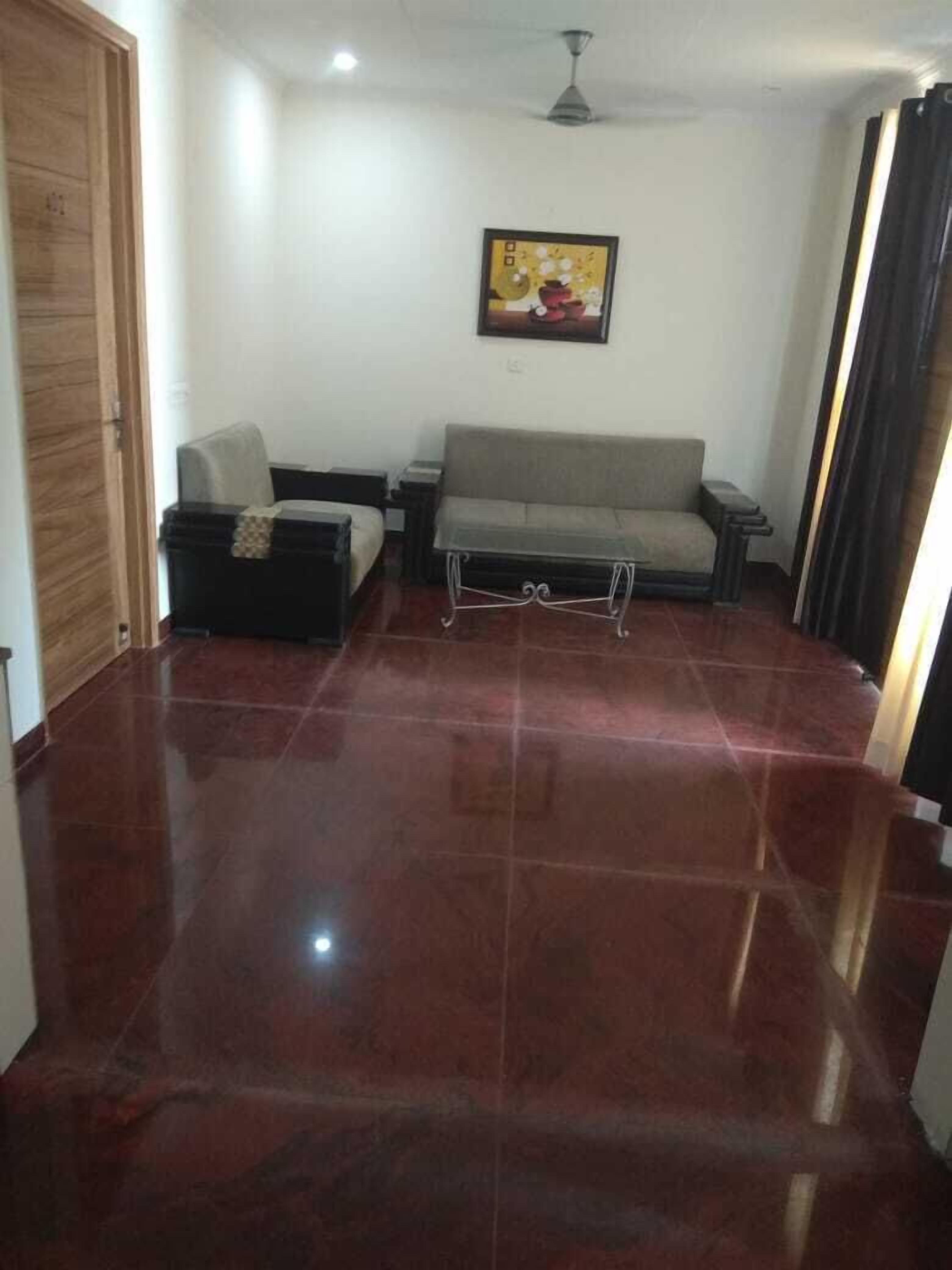 Apartment, 1 Bedroom, Non Smoking | Private kitchen | Fridge