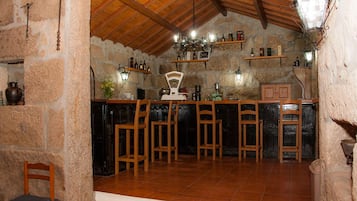 Bar (en el alojamiento)