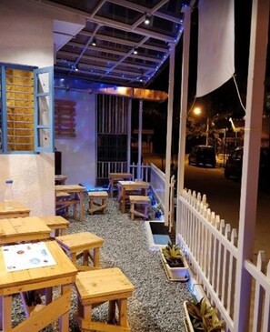 Restaurant - Transit Dorms - Hostel (Bengaluru)