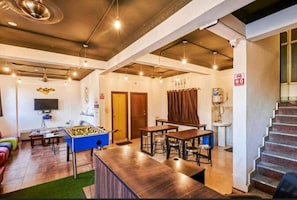 Dining - Transit Dorms - Hostel (Bengaluru)