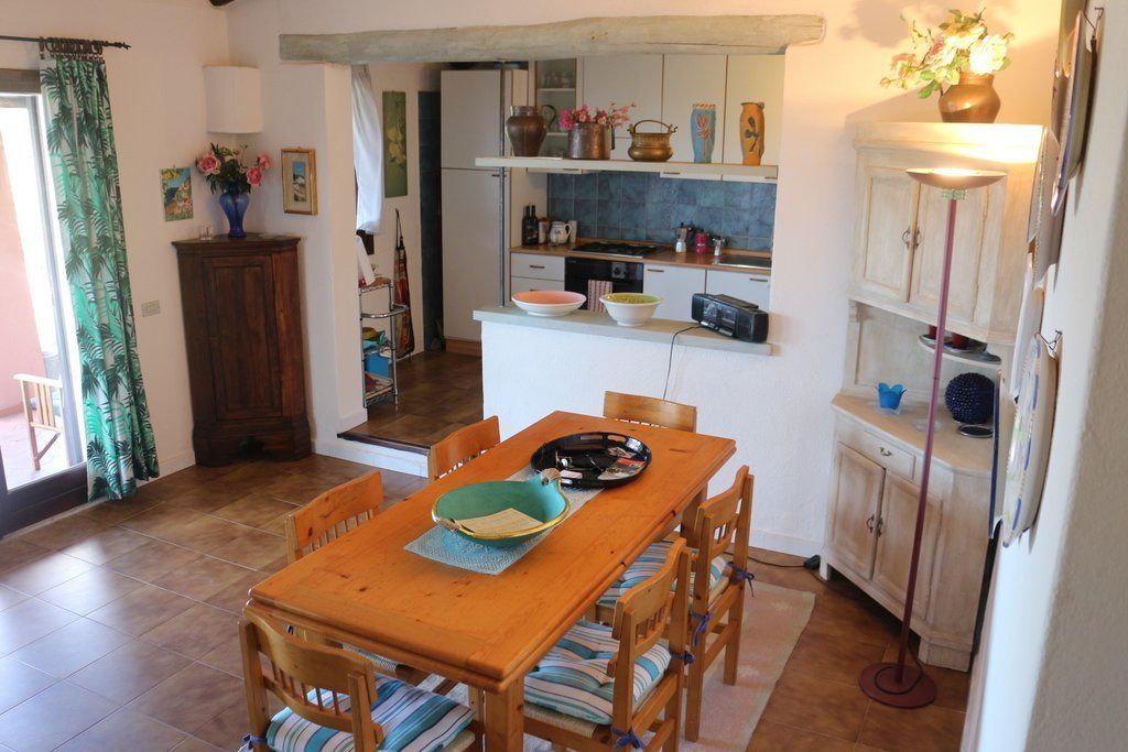 Villa, 3 habitaciones | Servicio de comidas en la habitación