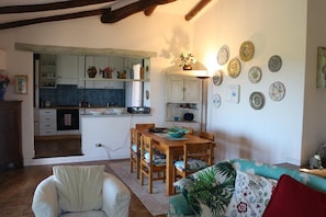 Villa, 3 camere da letto | Pasti in camera