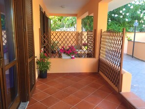 Apartment, 1 Bedroom | Terrace/patio