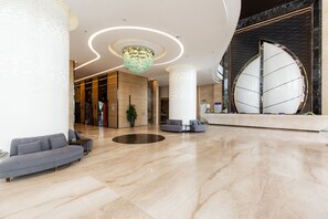 Reception - Muong Thanh Luxury Vien Trieu Hotel (Nha Trang)