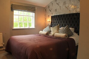 Habitación ejecutiva | Wifi gratis y ropa de cama