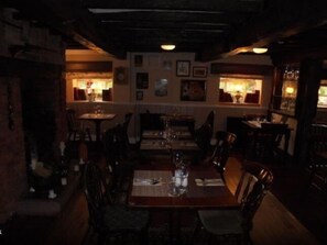 Free daily English breakfast - The Old Mill Inn (Stoke-on-Trent)