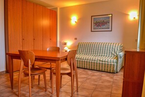 Studio Comfort | Vardagsrum | Platt-tv