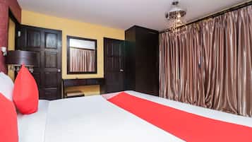 Deluxe Double Room | Minibar, free WiFi