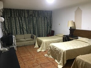Room - ALCAZAR HOTEL (Aqaba)