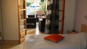 Perhehuoneisto, 2 makuuhuonetta, vuoristonäköala | 2 makuuhuonetta, tallelokero huoneessa, pimennysverhot, äänieristys