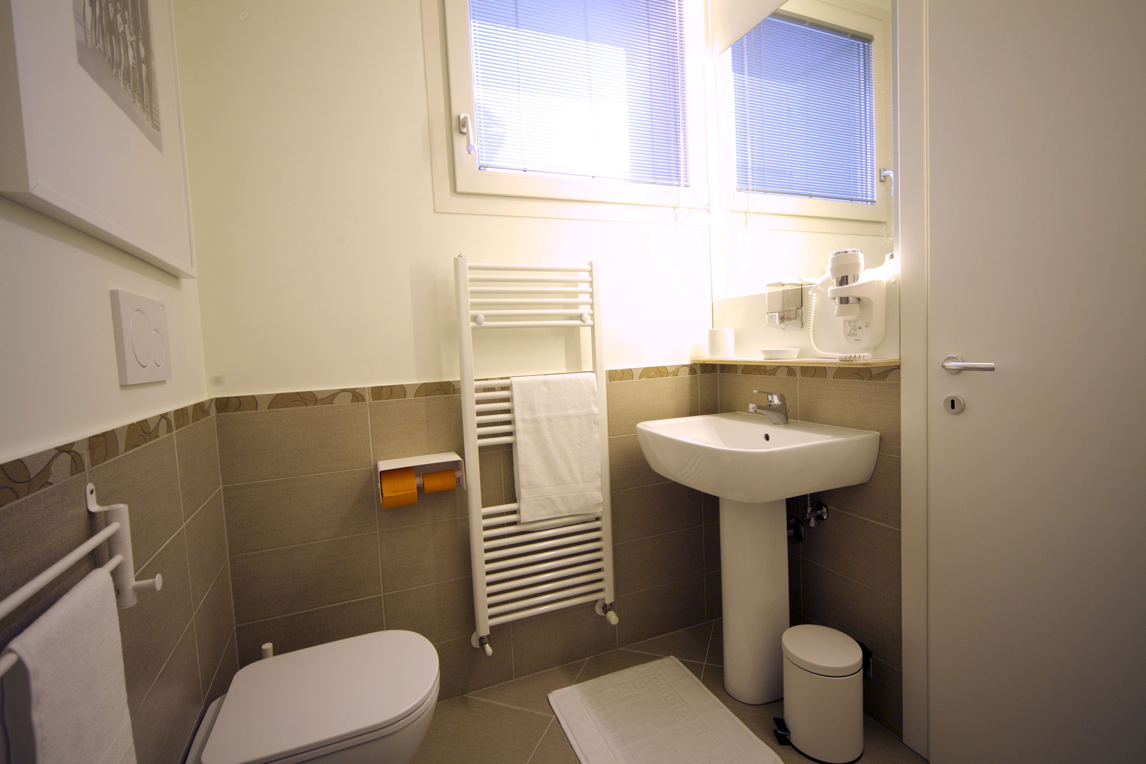 Phòng tắm