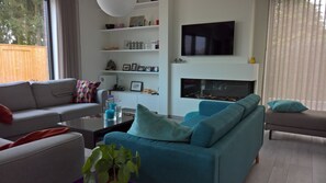 House | Television - Vakantiewoning Fossee (Lommel)