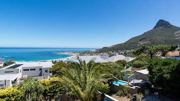 Premier Apartment, 2 Bedrooms, Non Smoking, Beach View | Beach/ocean view