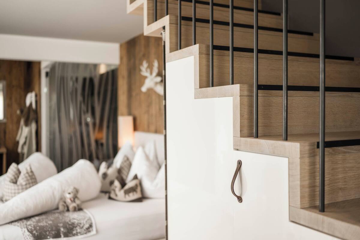 Bio Chalet Maisonette  | セーフティボックス (室内)、デスク、遮光カーテン、防音設備