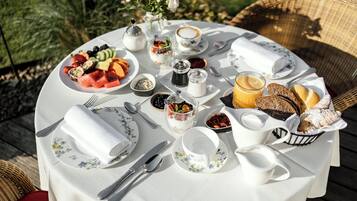 Desayuno buffet incluido todos los días