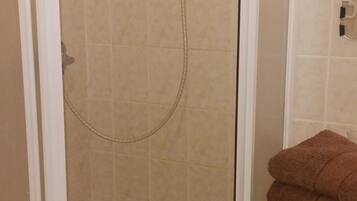 Free toiletries, towels