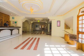 Reception - V Resorts Royal Palace Mcleodganj (Dharamshala)