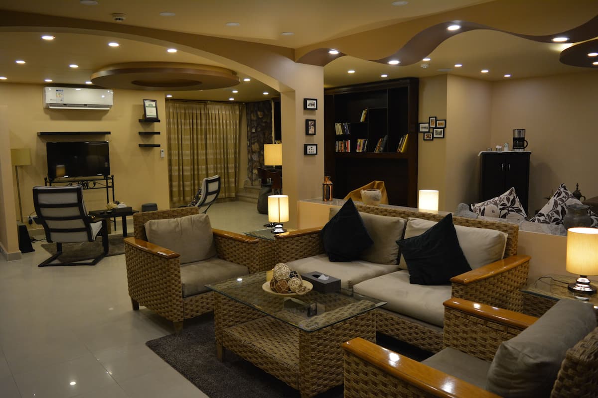 lobby