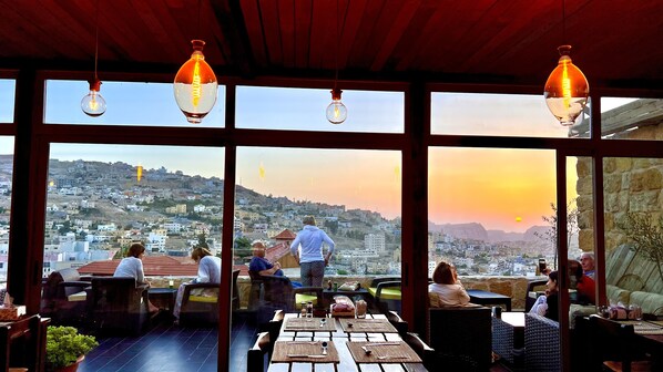 Restaurant - Ata Ali Hotel (Wadi Musa)