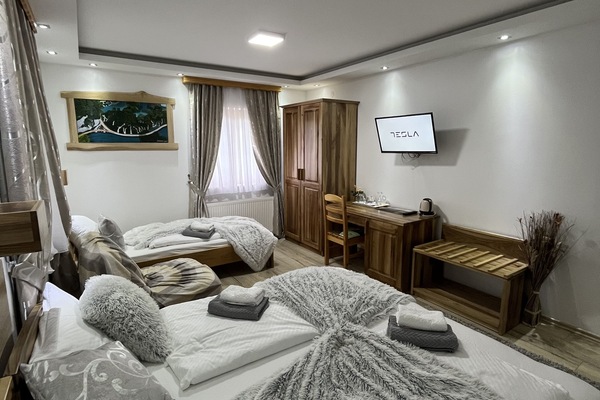 Habitación Deluxe, 1 cama Queen size, para no fumadores | Caja de seguridad en la habitación, escritorio y wifi gratis