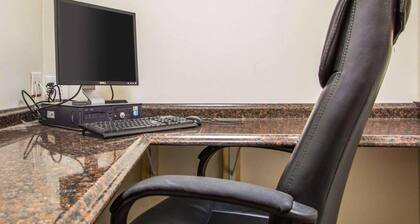 Surestay Best Western Obetz Rickenbacker Airport