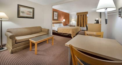 Surestay Best Western Obetz Rickenbacker Airport