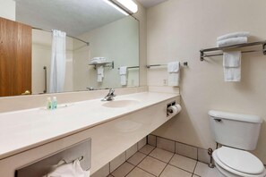 Room - Surestay Best Western Obetz Rickenbacker Airport (Columbus)