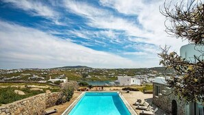 Pool - Villa Gia by The Pearls Collection (Mykonos)