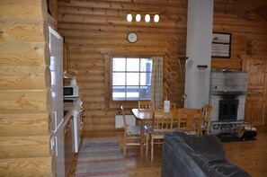 Flat-screen TV, fireplace - Cottage H62 Ruokolahti (Ruokolahti)
